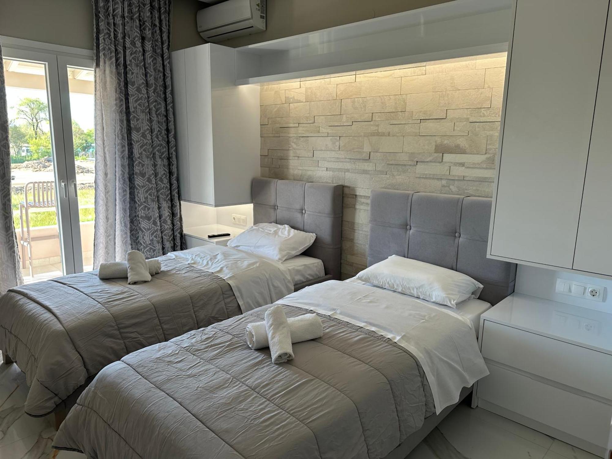 Evelina Luxury Suites In Corfu 阿普索斯 外观 照片